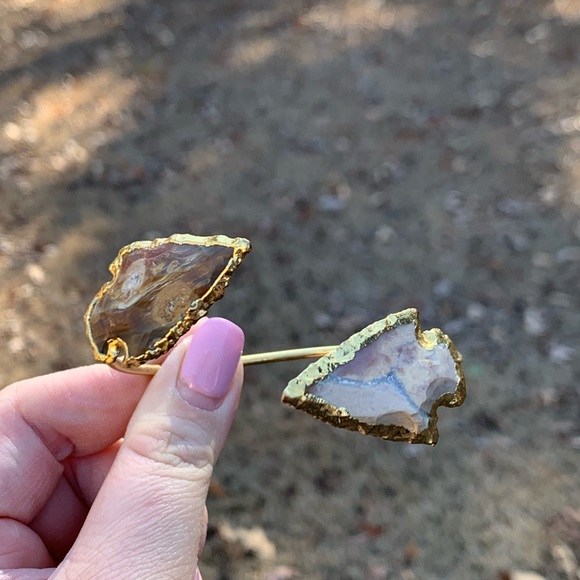 Double Arrow Head Bangle Cuff Bracelet - Picture 13 of 13